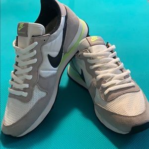 Euc Nike internationalist